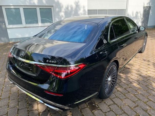 Mercedes-Benz S 680 4Matic Maybach 450 kW image number 7