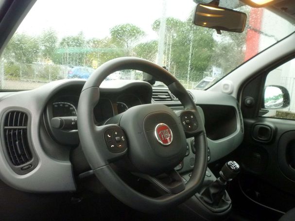 Fiat Panda Cross 1.0 Hybrid City 51 kW image number 5