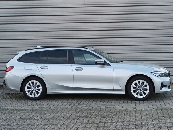 BMW 318d Touring 110 kW image number 2