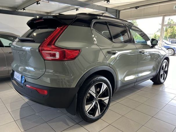 Volvo XC40 Recharge AWD 300 kW image number 6