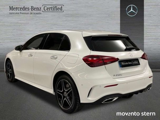 Mercedes-Benz A 250 e 160 kW image number 15