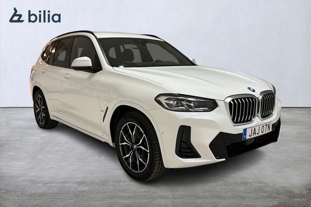 BMW X3 xDrive30e 216 kW image number 7