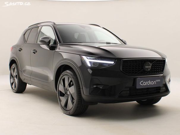 Volvo XC40 B3 Plus 120 kW image number 2