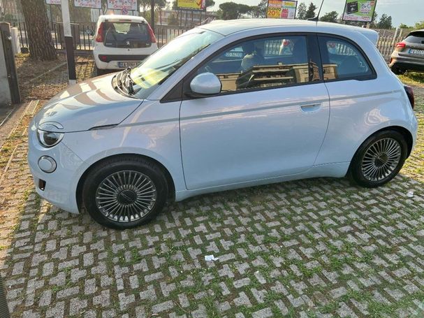 Fiat 500 e 70 kW image number 6