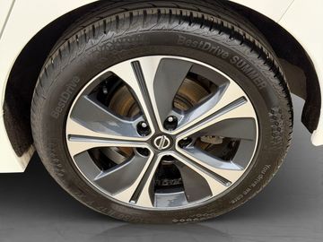 Car image 31
