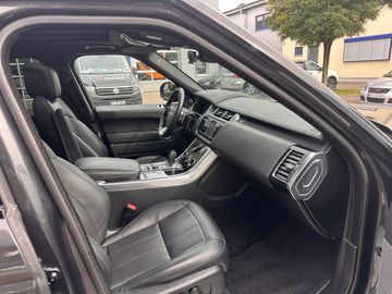 Car image 26