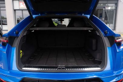 Car image 38