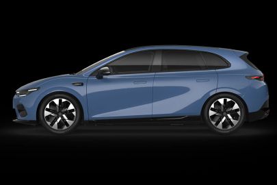 Car image 2