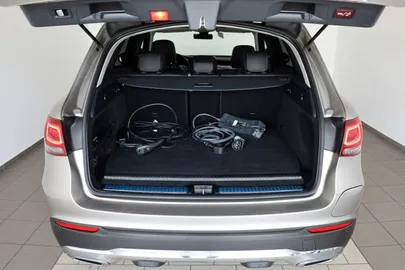 Car image 29