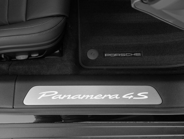 Porsche Panamera 4S E-Hybrid 400 kW image number 21