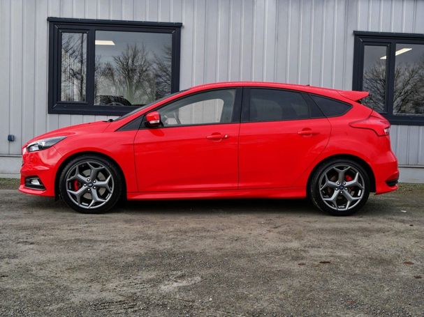 Ford Focus 2.0 ST 184 kW image number 2