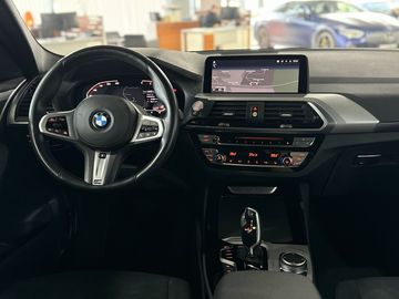 Car image 41