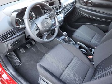 Car image 11