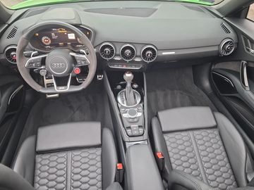 Car image 25