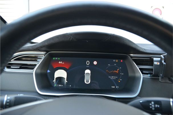 Tesla Model S 90D AWD 311 kW image number 17