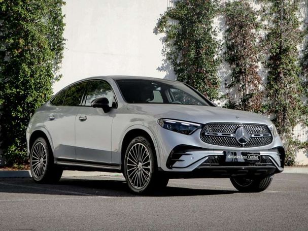 Mercedes-Benz GLC 300 Line 147 kW image number 2