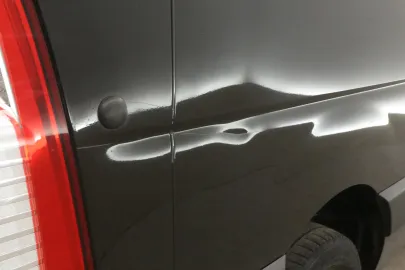 Car image 29