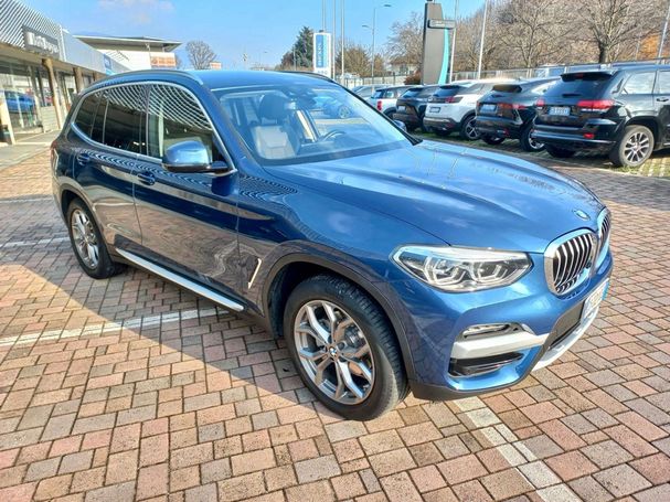 BMW X3 xDrive20d Advantage 140 kW image number 2