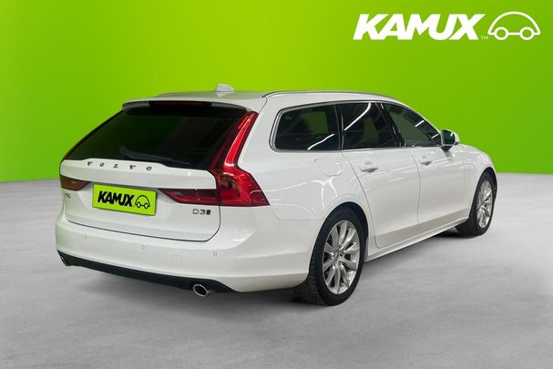 Volvo V90 D3 AWD Momentum 110 kW image number 3