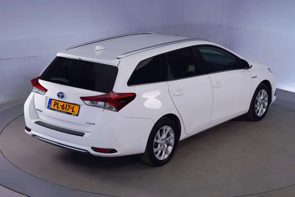 Toyota Auris Touring Sports 1.8 Hybrid 100 kW image number 13