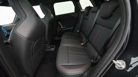 Car image 24