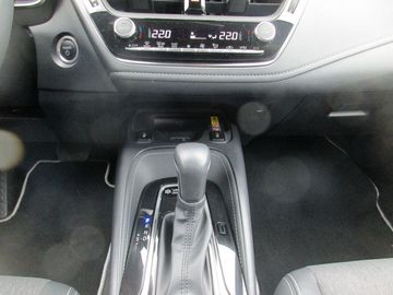 Car image 21