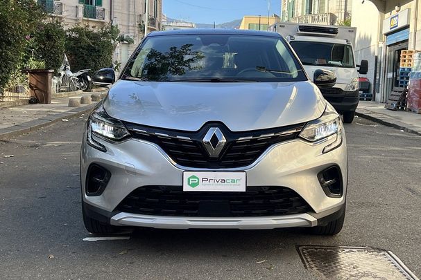 Renault Captur E-Tech Hybrid 145 105 kW image number 3