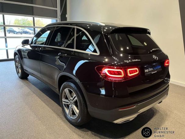 Mercedes-Benz GLC 300 e 235 kW image number 9