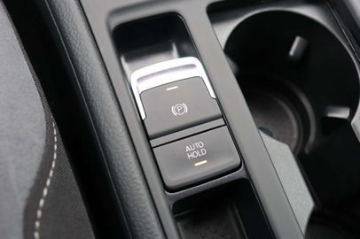 Car image 38