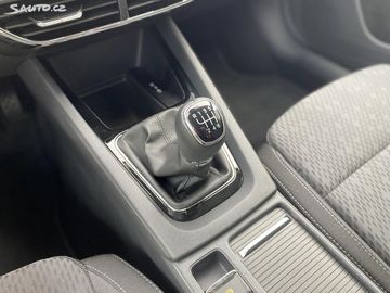 Car image 23