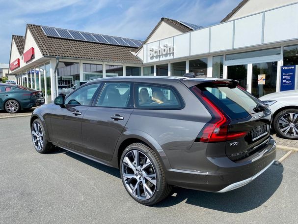 Volvo V90 Cross Country AWD B4 162 kW image number 2