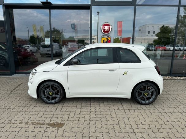 Abarth 500 e 113 kW image number 4