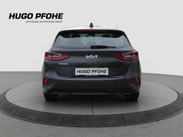 Kia Ceed 1.5 T-GDI Vision 118 kW image number 3