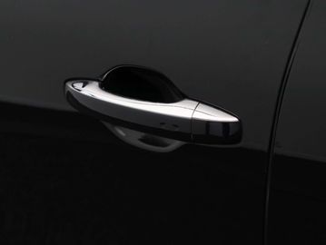 Car image 37