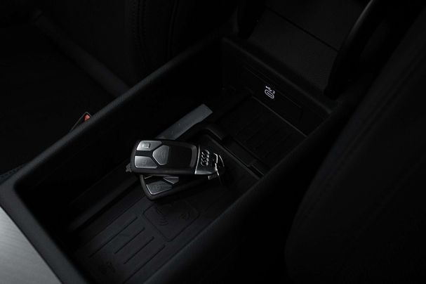 Audi A4 45 TFSI quattro S-line Avant 195 kW image number 24