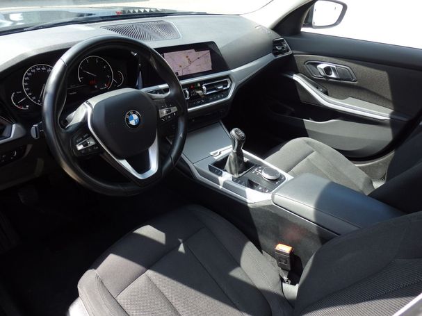 BMW 320d Touring 140 kW image number 5