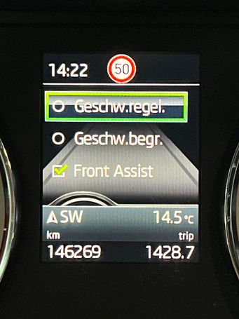 Skoda Superb Combi 2.0 TDI Ambition 110 kW image number 32