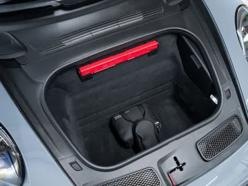 Car image 39