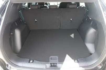 Car image 38