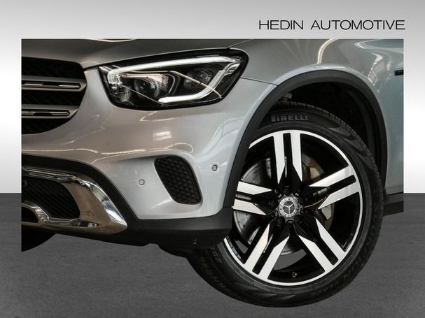 Mercedes-Benz GLC 300 de 225 kW image number 4