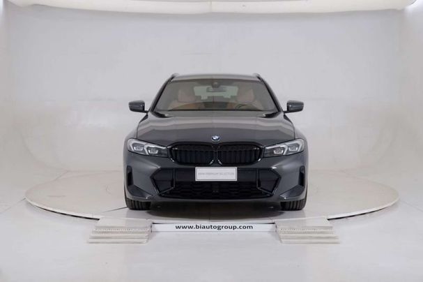 BMW 320d Touring xDrive 140 kW image number 2