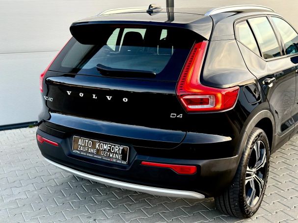 Volvo XC40 D4 AWD Momentum Pro 140 kW image number 18