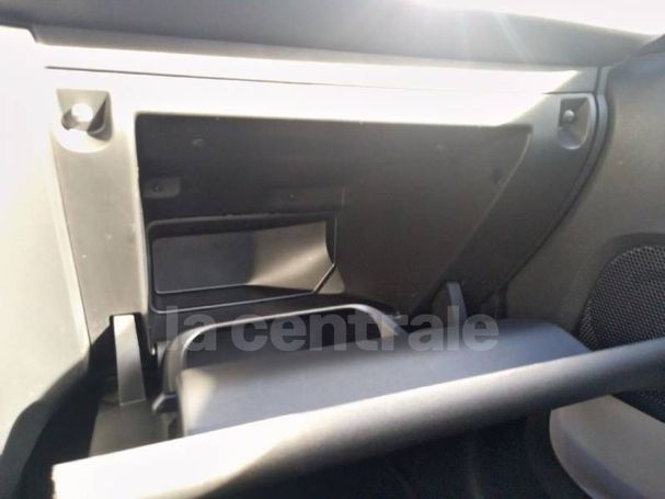 Citroen C3 Pure Tech 82 SHINE 60 kW image number 27