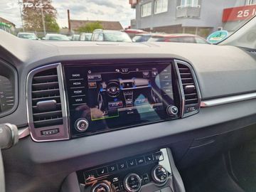 Car image 26