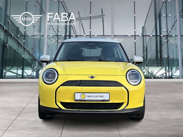 Mini Cooper SE Mini Paket 135 kW image number 2