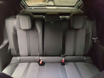 Car image 37