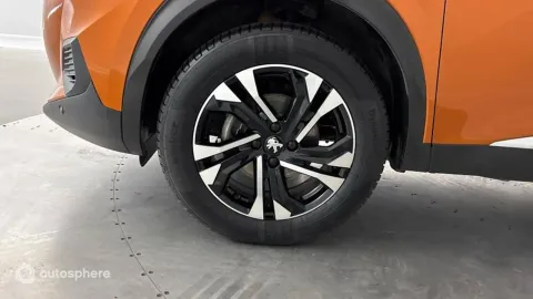 Car image 20