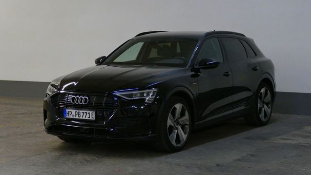 Audi e-tron 55 quattro Advanced 300 kW image number 1