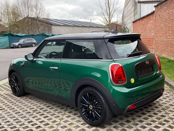 Mini Cooper SE Electric 135 kW image number 4