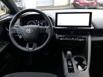 Car image 15